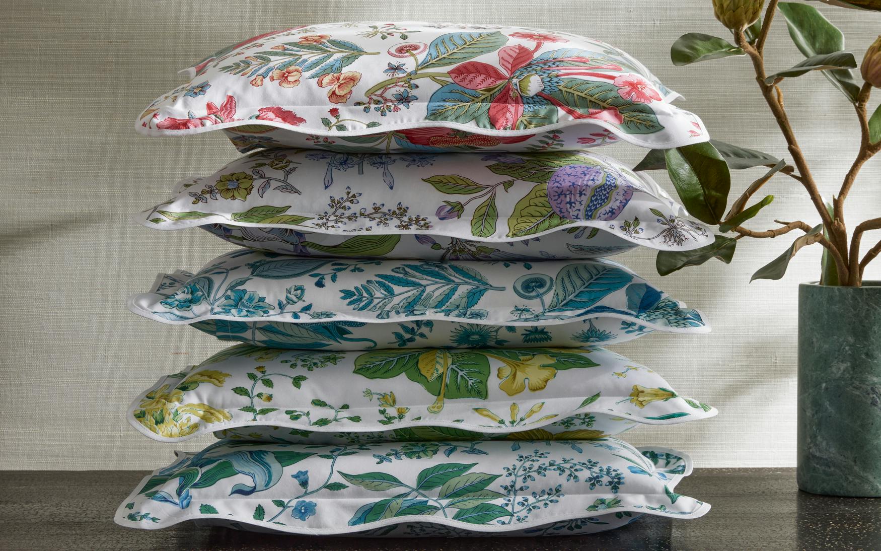 Matouk Pomegranate Flat Sheet - Thumbnail 3