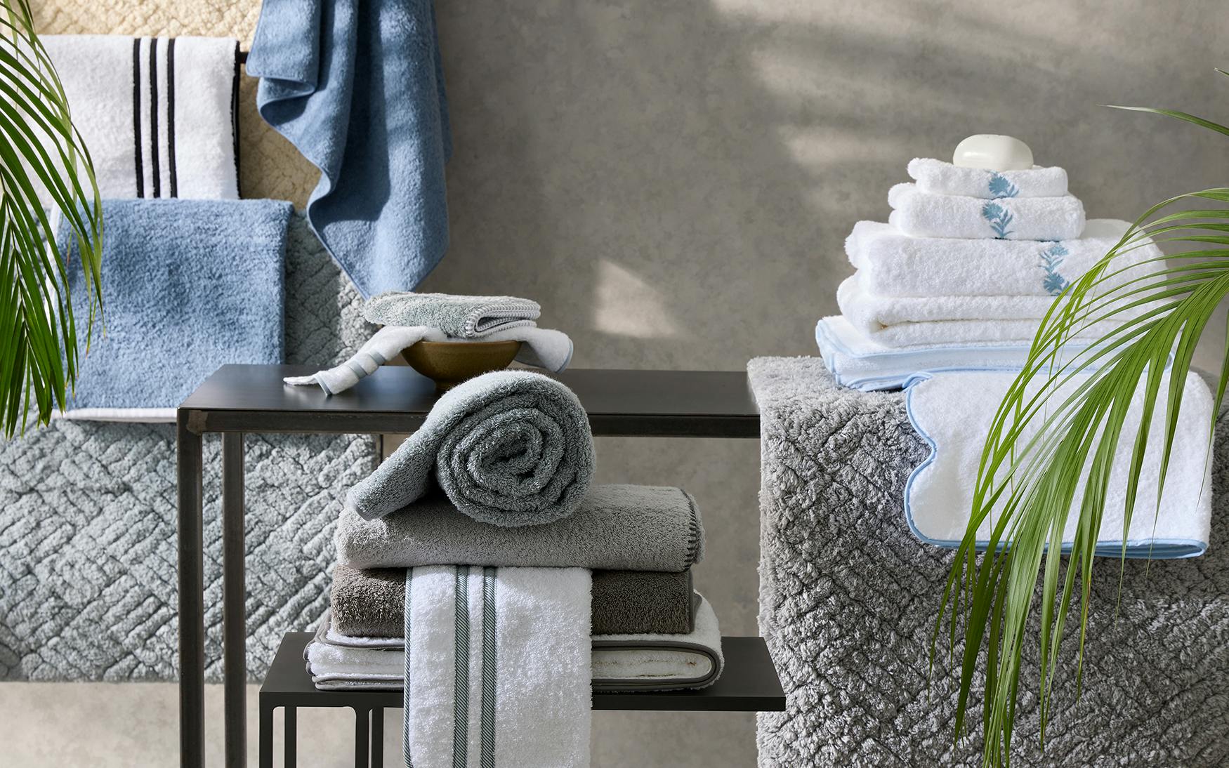 Bedded Bliss offers Whipstitch by Matouk, luxury bath towels in Louisville,  KY