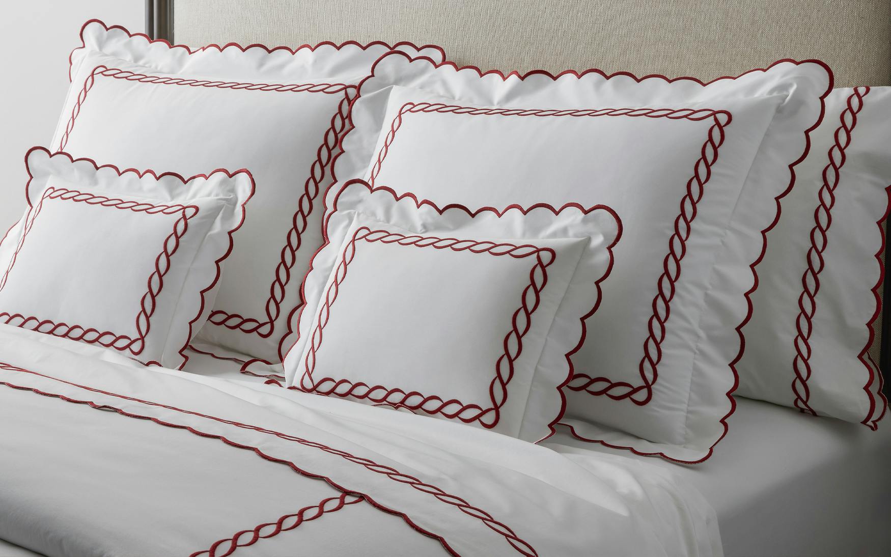 Matouk Classic Chain Scallop Flat Sheet - Thumbnail 3