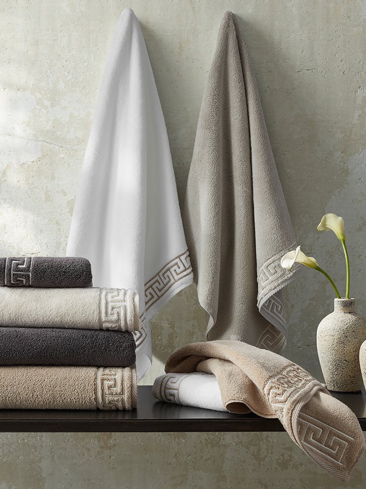 Matouk ‐ Francisco Bath Towels by Matouk ‐ Pioneer Linens