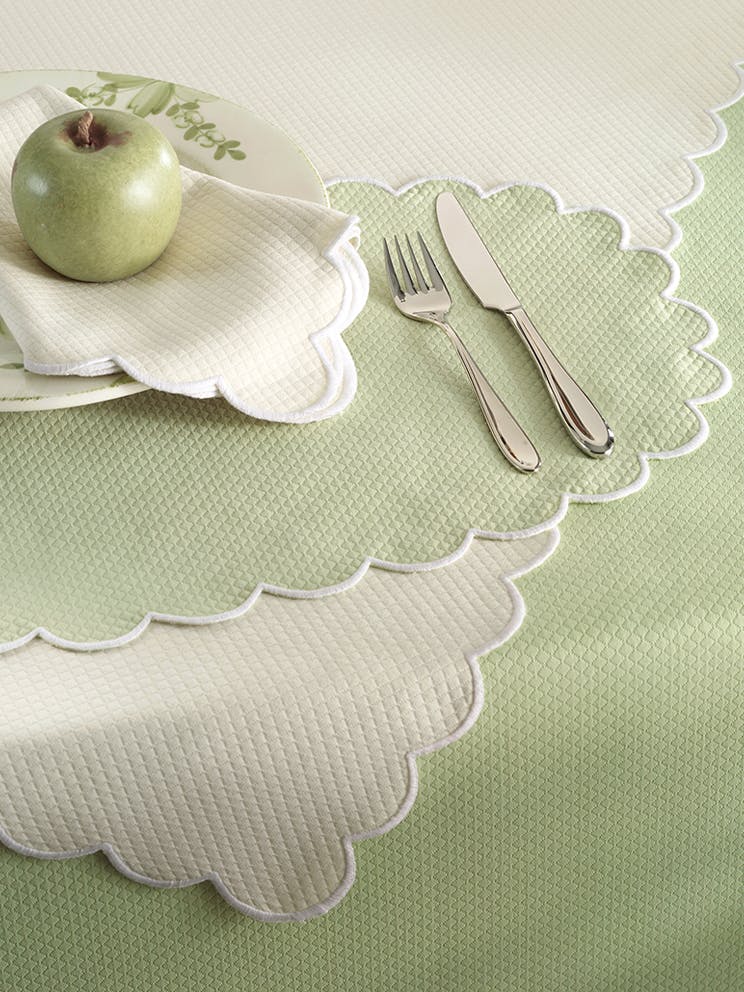How to clean table linens - Maid Brigade