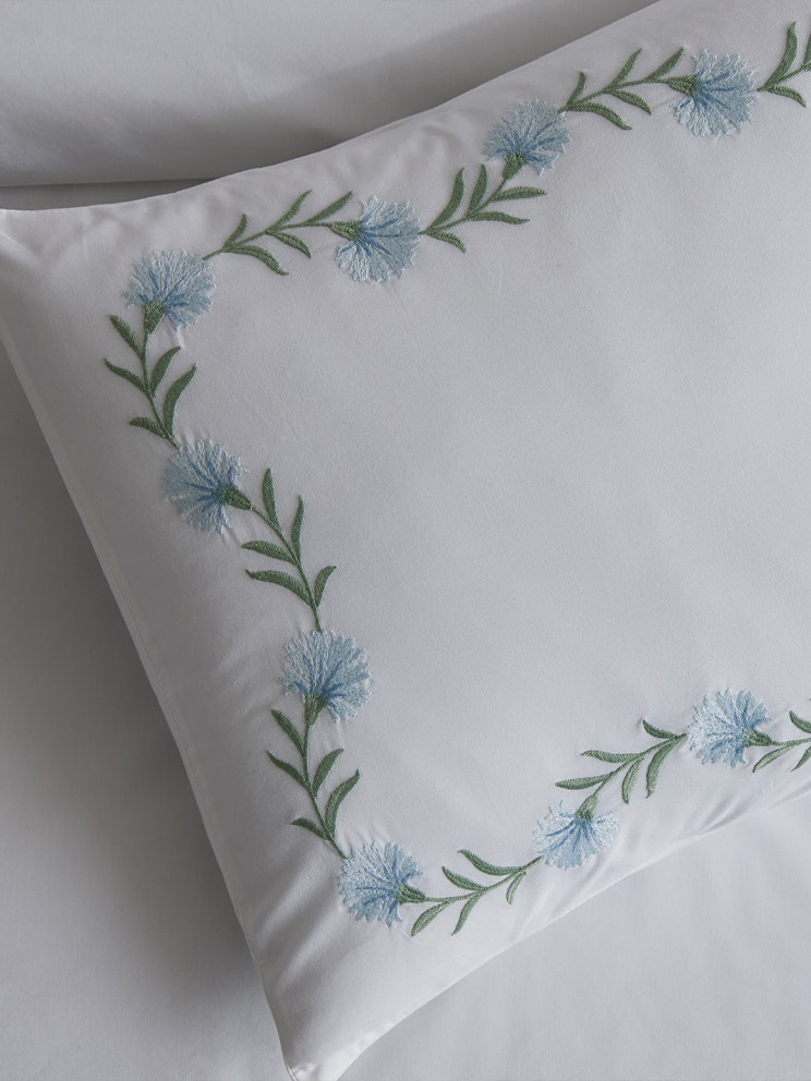 Matouk luxury linens