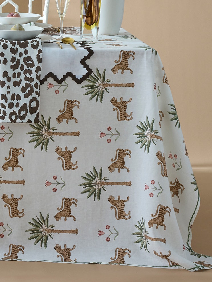 Matouk luxury linens