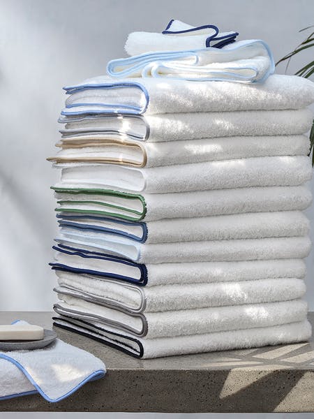 Matouk Cairo Scallop Piped Bath Towels-Monogrammed - Bella Lino Linens